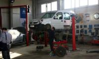 Service auto. Service auto.