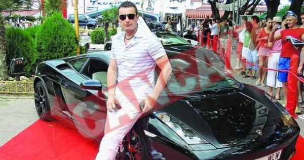 Deputatul Lamborghini strange gunoiul pentru 35 de milioane de euro.