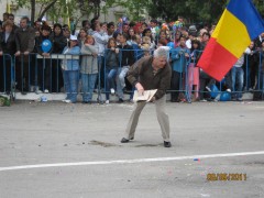aia măn&acirc;nci !