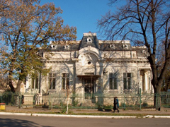 Muzeul de Art&atilde; Turnu M&atilde;gurele