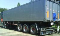 Autocamion.