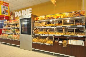 Penny Market, raion de produse proaspat coapte.