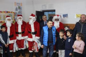 In loc sa vina Mosul, la Turnu vine primarul.