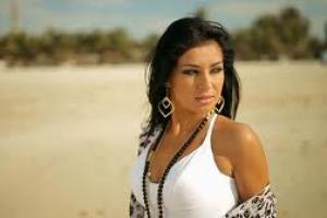 Elena Ionescu, solista trupei Mandinga