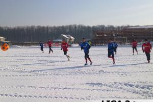 Imagine din amicalul FC Snagov-Turris Tr. Magurele 1-2.   foto:Raul Mihai( liga2.ro)