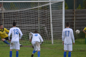 Golul inscris de Urucu (nr.14) a insemnat o victorie meritata pentru Sporting Turnu. foto:teresport