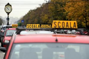 Scoala de soferi.