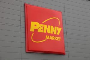 Penny Zimnicea.
