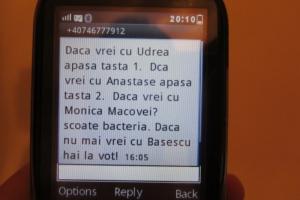 Mostre de SMS-uri ale lui Dragnea.  foto:arq.ro