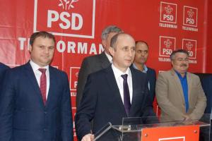 Viitori puscariasi pentru prostie, nu pentru hotie: Adrian Gadea si Danut Cristescu.