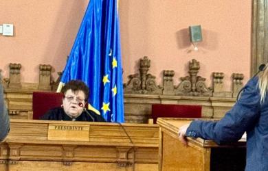 Foto Olimpiea Creteanu isi face datoria de judecator - un exemplu de judecator