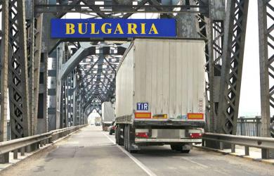 De ce Romania nu vrea pod peste Dunare la Turnu Magurele - Nikopole. Transportatorii ar prefera porturile bulgaresti in detrimentul Portului Constanta