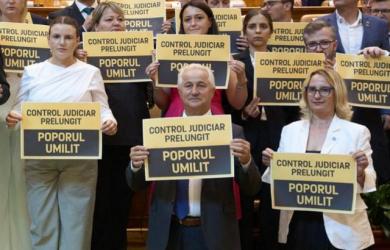 Dumitru Tilea caută profitul multinaționalelor, nu face cumpărături, în hipermarket-urile din Turnu Magurele. Turnenii plecați afara să trimită profitul pe strada 6 Martie
