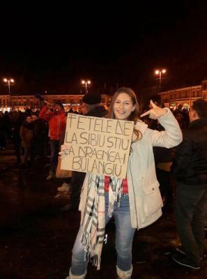 Dragnea si fetele din Sibiu.