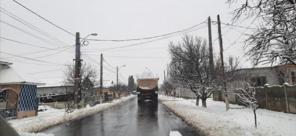 Autocamion incarcat cu azotat